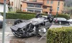 Auto ribaltata feriti due anziani FOTO e VIDEO