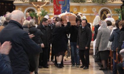 Celebrati questo pomeriggio a Oggiono i funerali di don Amintore