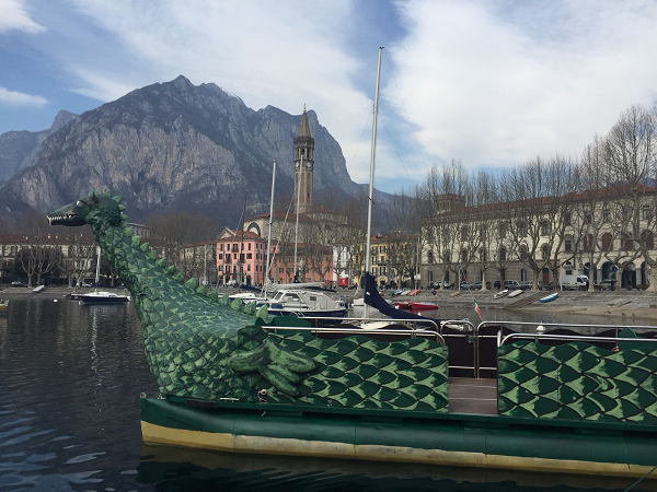 Ecco Lècch Ness, il “mostro” che solca il Lario