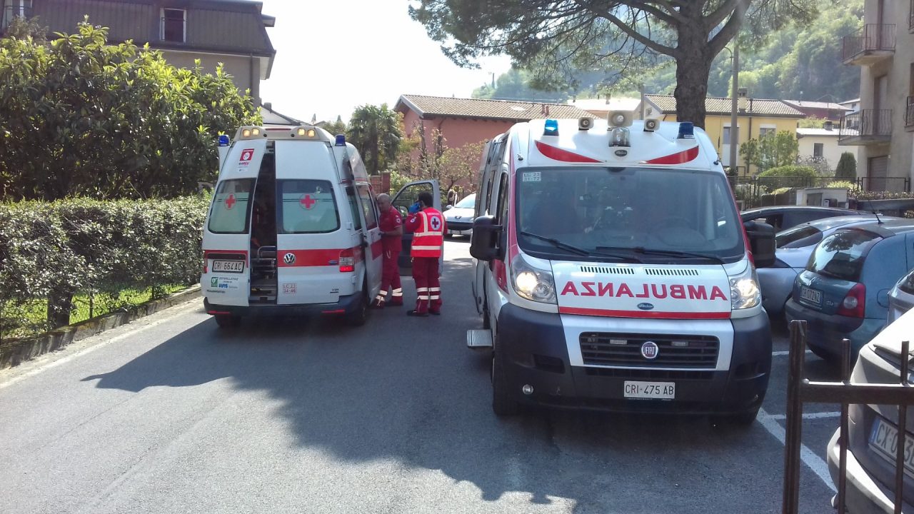Incidente a Valmadrera tre i feriti