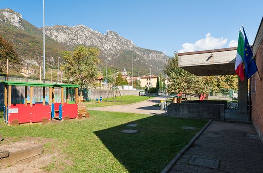 Strazio a Valmadrera per la morte del piccolo angelo Fatou morta a 6 anni