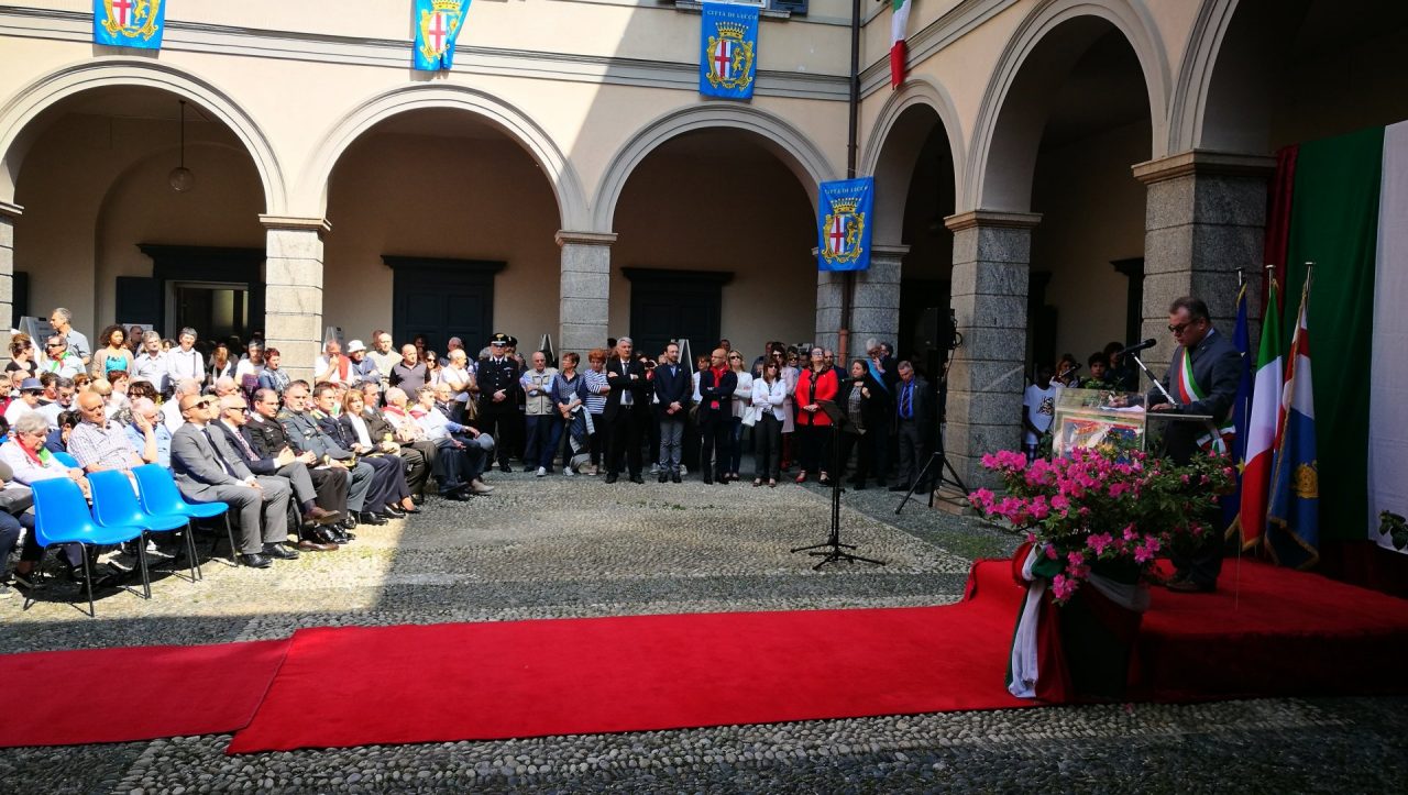 25 aprile a Lecco, Brivio: “Resistiamo di fronte a chi vorrebbe far rivivere epoche intrise di sangue” VIDEO