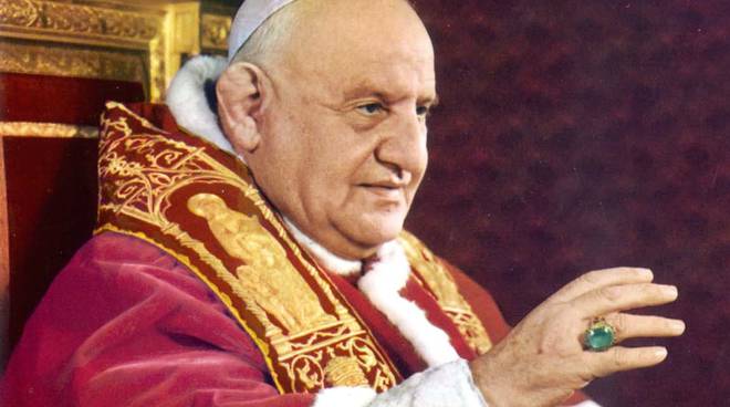 Visita alla salma del Papa buono