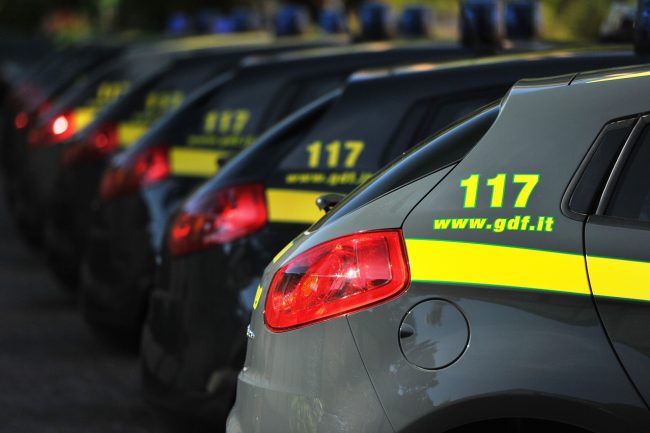 Sequestrato un attico da 420 mila euro a un truffatore seriale lecchese
