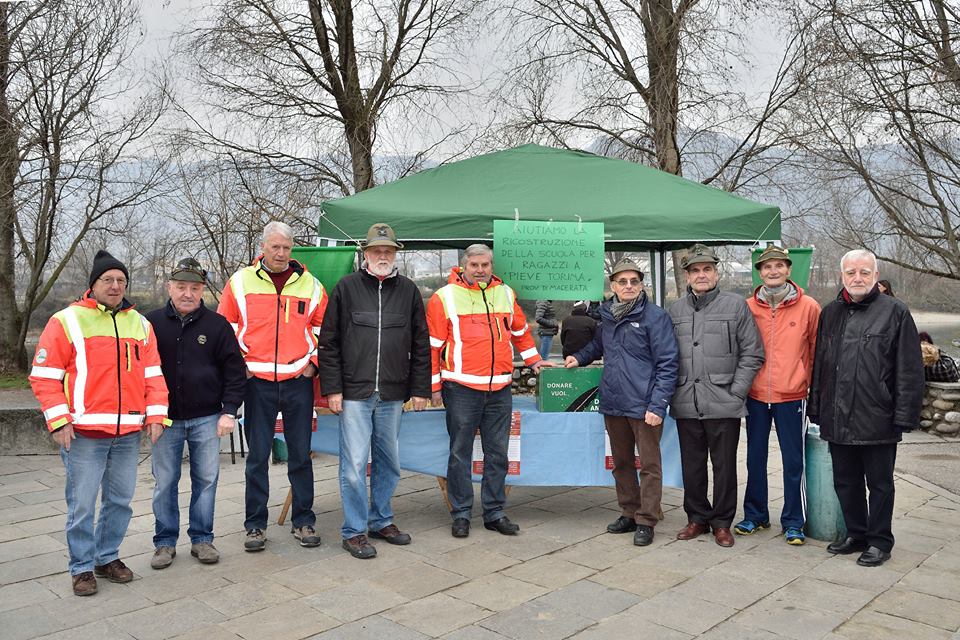 Sabato passeggiata notturna con i Volontari del soccorso di Calolzio