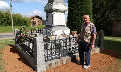 Alberto Fumagalli restaura il monumento ai caduti di Galgiana FOTO