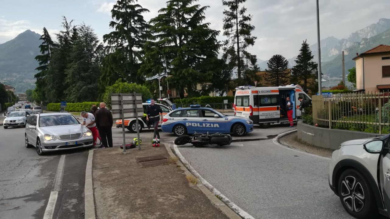 Scontro auto moto a Garlate