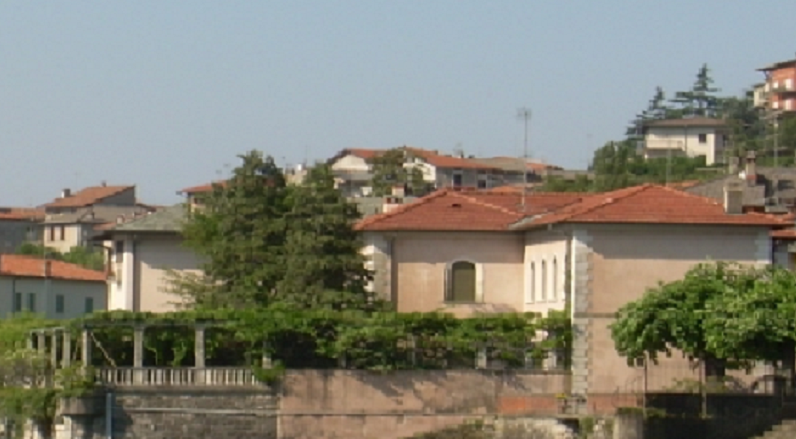 Forza Nuova organizza la Giornata della Famiglia a Laglio: scoppia la polemica