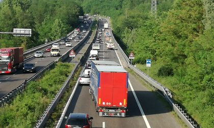 Incidente in Statale 36,  traffico bloccato verso Lecco