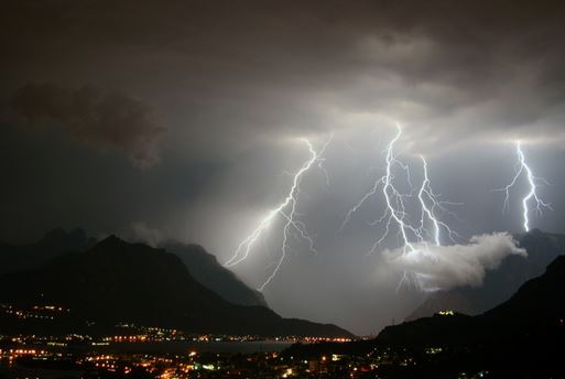 Allerta meteo: in arrivo forti temporali su Lecco