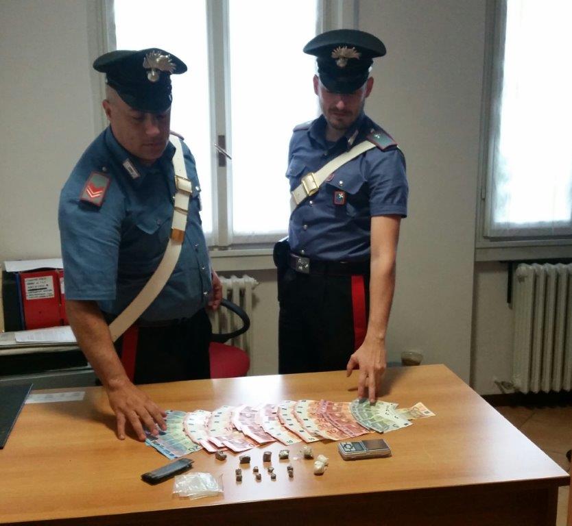 Ancora un arresto per spaccio: in manette un minorenne
