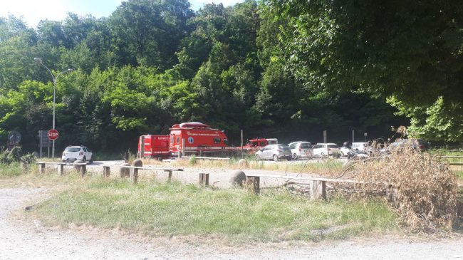 Donna scomparsa Alzate l’auto ritrovata al Segrino, la cercano intorno al lago