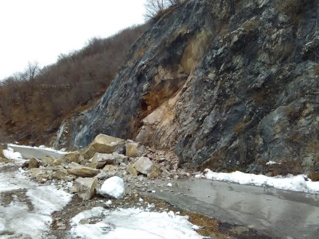 Regalo di Natale per Valsassina e Lago: dopo un anno riapre la Provinciale