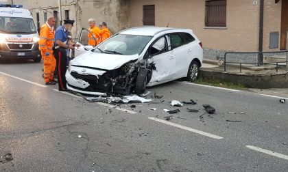 Grave incidente auto contro camion FOTO