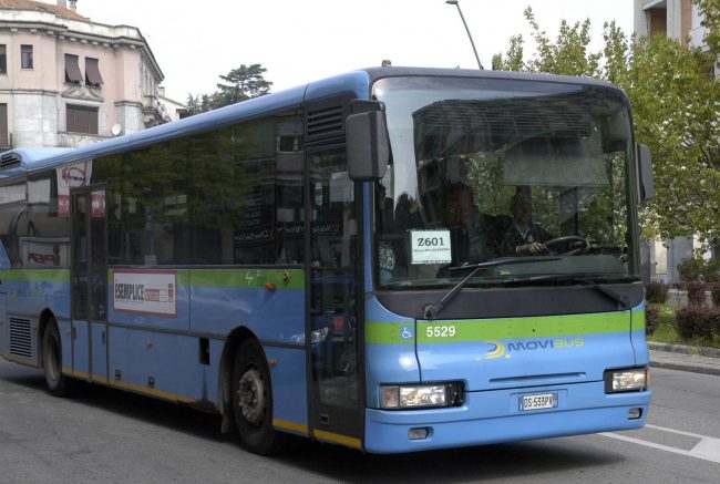 Trasporto pubblico locale Como Varese Lecco verso il biglietto unico