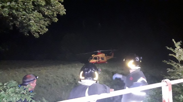 Elisoccorso a Introbio: primo intervento notturno col verricello FOTO