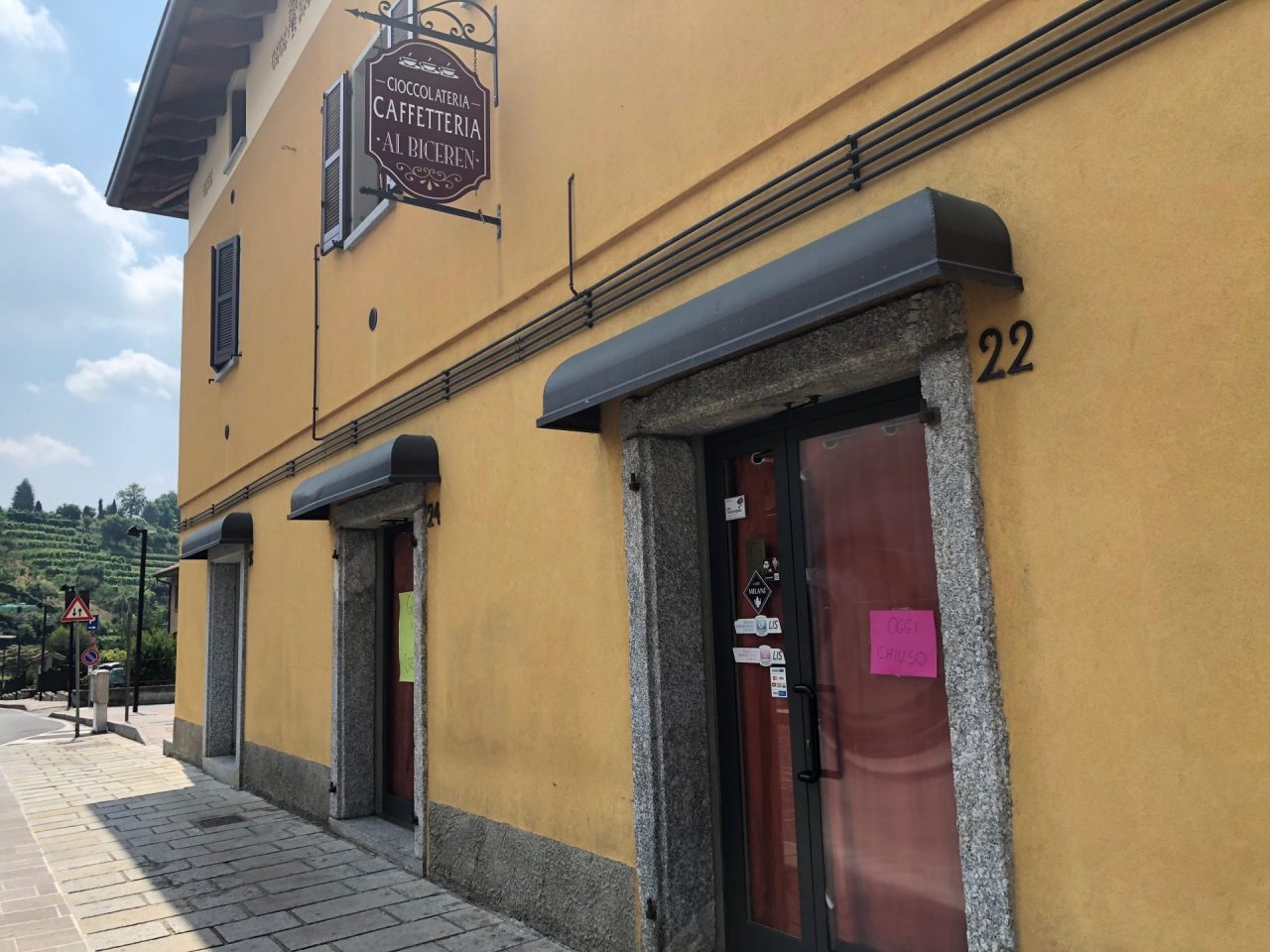 Furto al bar nel bel mezzo della notte