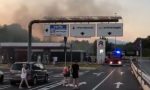 Principio di incendio all'autolavaggio dell'Auchan