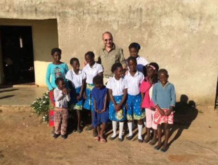 Il don per dire messa deve imparare… a ballare