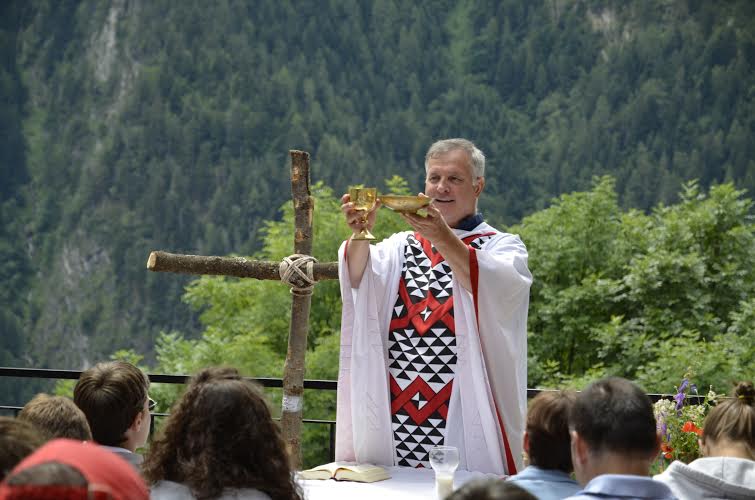 Don Adelio lascia Valmadrera, arriva don Isidoro