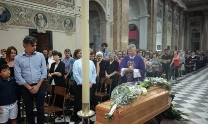 In tantissimi oggi ai funerali di Leonardo Baldinu FOTO