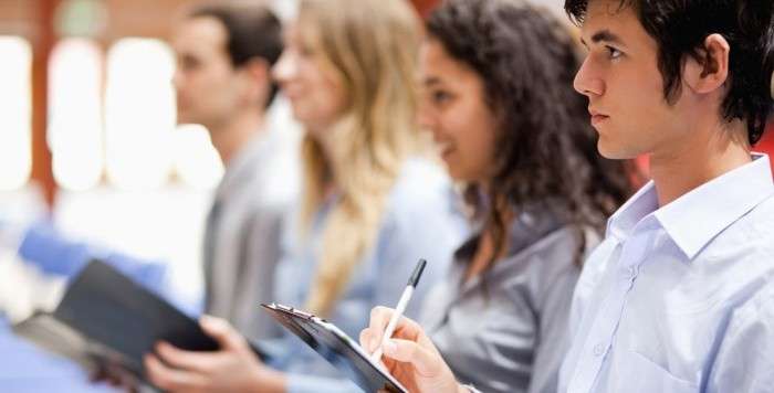 Scuola e lavoro a Lecco? Due mondi a confronto