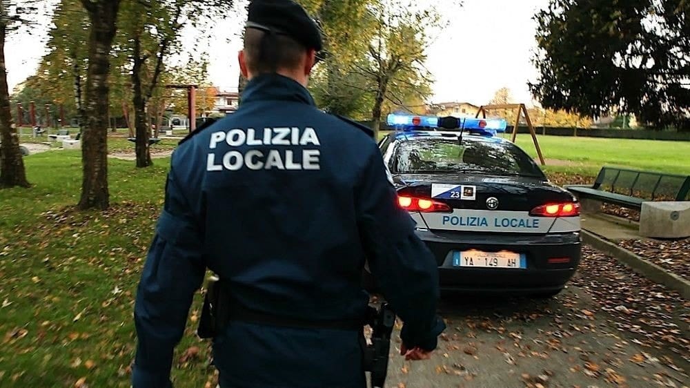 Truffa della catenina: donna derubata a Galbiate