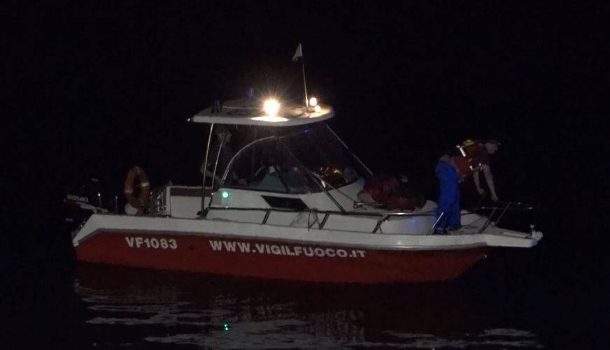 Turisti avvistano cadavere nel lago a Mandello, ma non si trova VIDEO