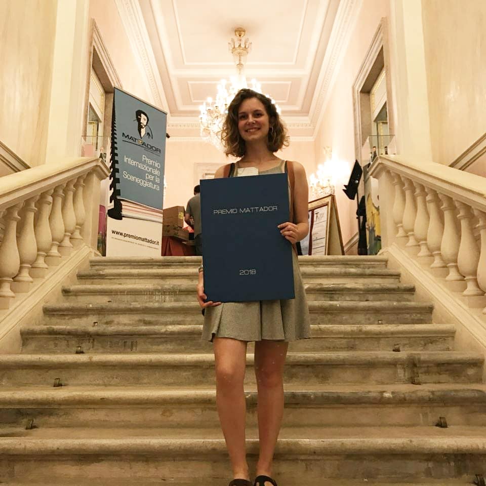 Venezia premia una giovane artista pontidese