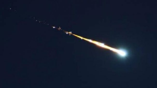 Meteorite infuocato nei cieli del centro nord Italia