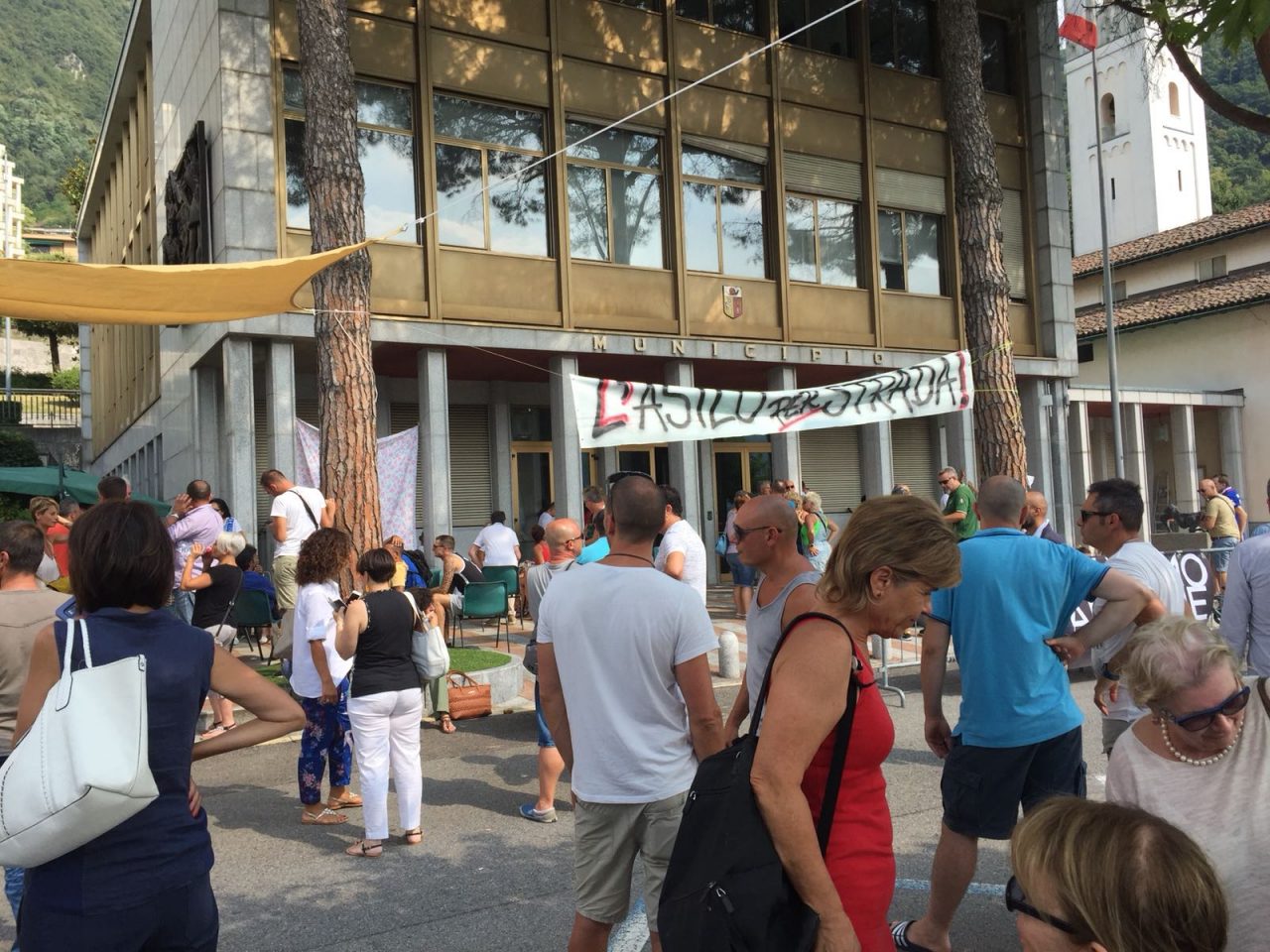 Campione d’Italia dal Movimento 5 Stelle: “Bene le dimissioni dei consiglieri”