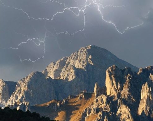 Meteo: permane l’allerta gialla su Lecco