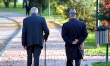 Anziani non autosufficienti: "Servono maggiori risorse per aiutarli"