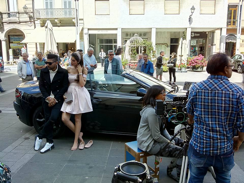 Bollywood pazza di Lecco ECCO IL VIDEO GIRATO IN CITTA’