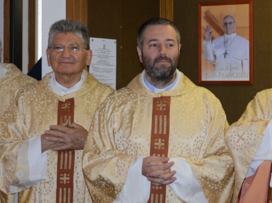 Dopo la presa di posizione contro Salvini riflettori accesi su don Cristiano