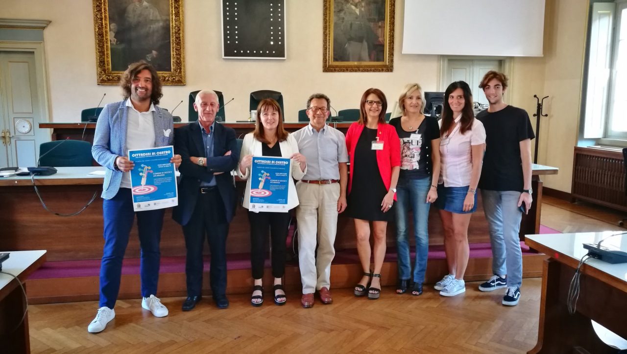 Il Comune apre uno sportello al centro commerciale