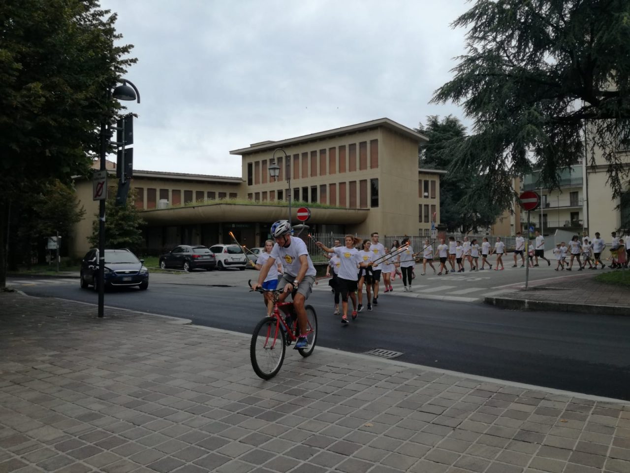 Inizio anno oratoriano fiaccolata a Merate FOTO e VIDEO