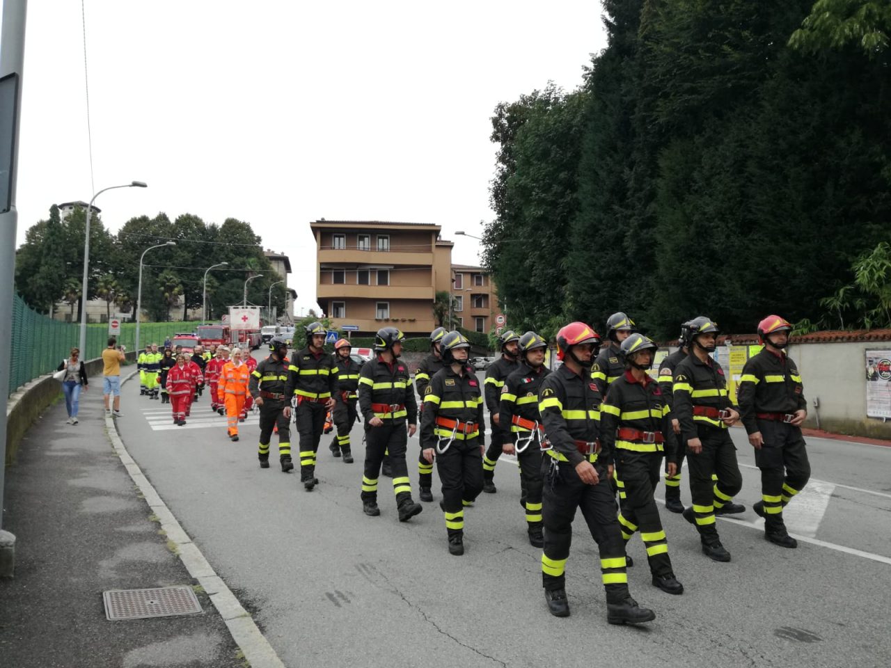 Vigili del Fuoco di Merate in festa, il VIDEO della parata