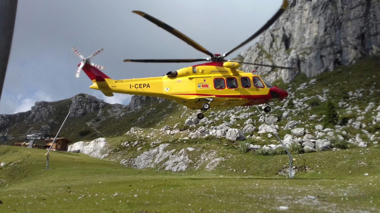 Precipita mentre arrampica in ferrata. Alpinista salvata dal Soccorso Alpino FOTO E VIDEO
