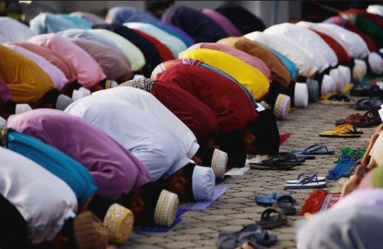 Dubbi e polemiche sulla nuova moschea sulla Statale 36