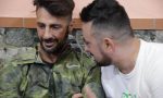 Olginate, centinaia di fans in delirio per Fabrizio Corona VIDEO