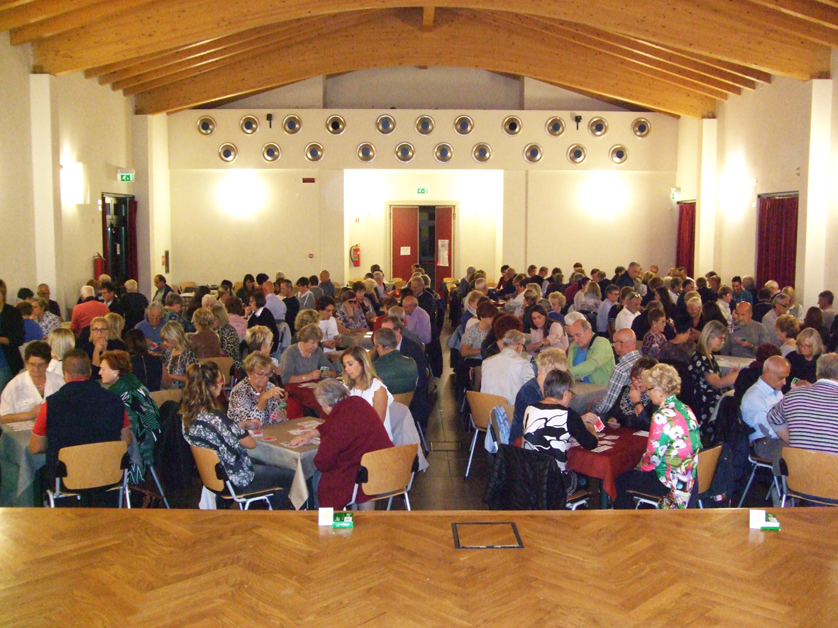 Calolzio: oltre 170 persone al torneo di burraco all’Oratorio di Sala