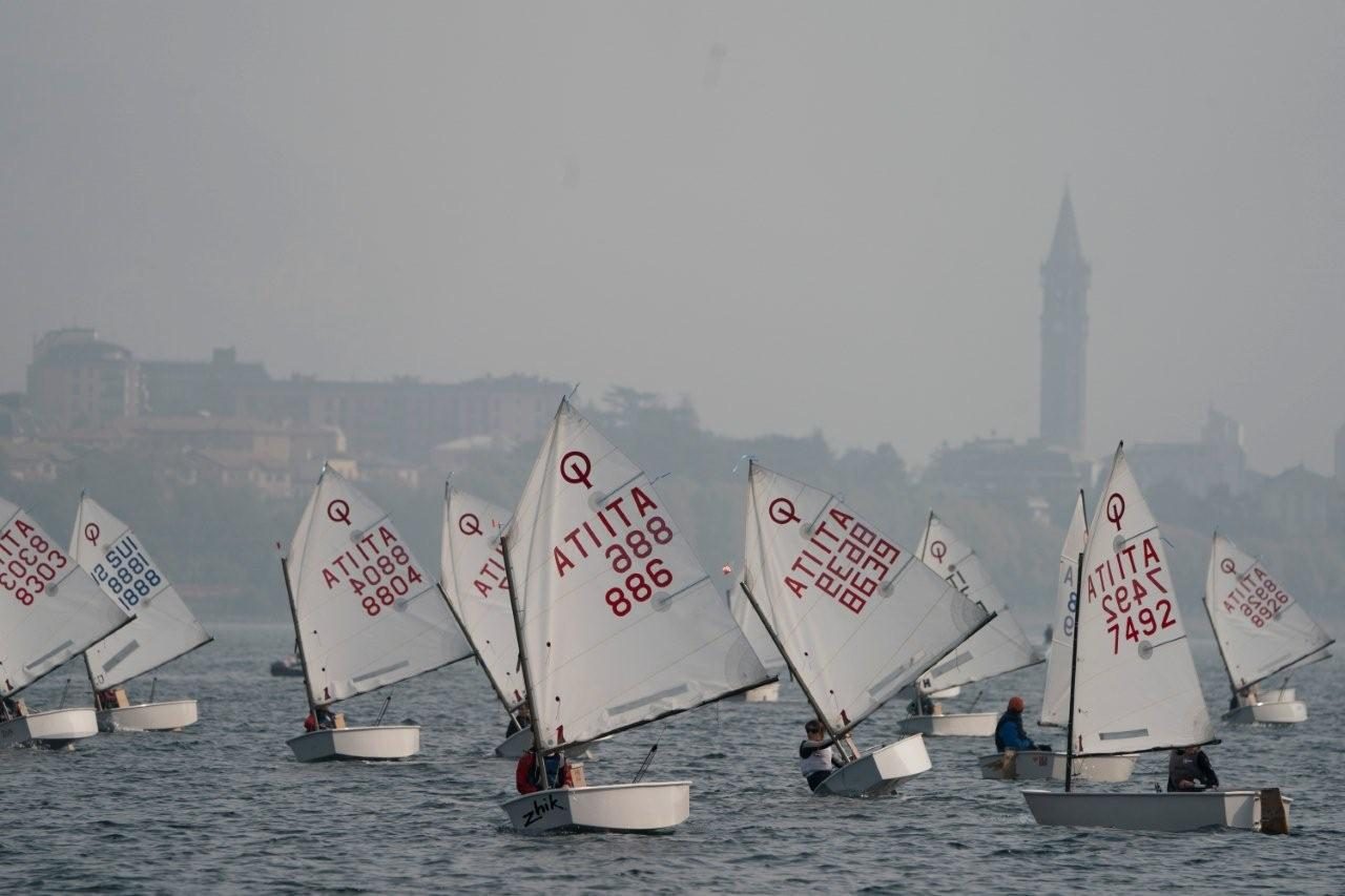 La Lega Navale Italiana di Mandello vince l’Interlaghina Optimist