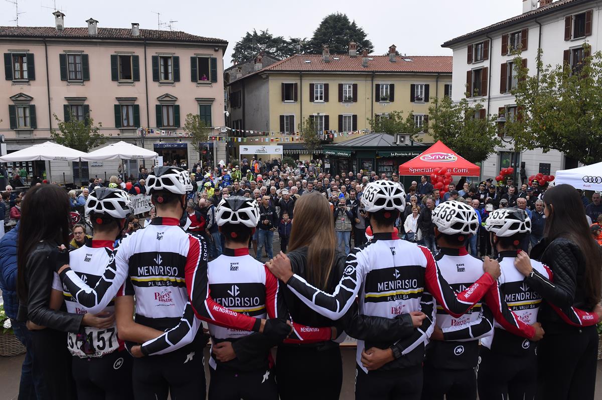 Piccolo Giro Di Lombardia Il Percorso Tutte Le Strade Chiuse E Gli Orari Prima Lecco