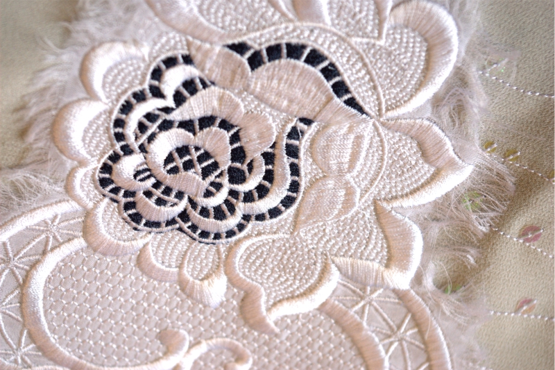 Mostra ricami nel salone di Monticello