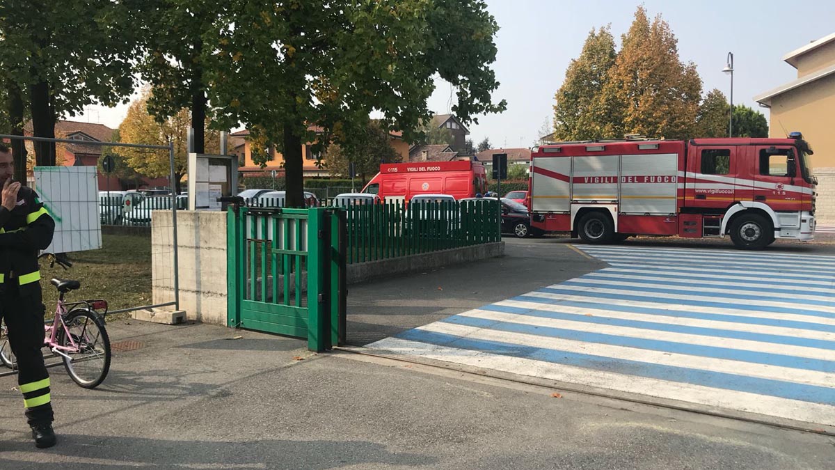 Lavori in corso a scuola: ragazzi intossicati da polvere, panico a Terno d’Isola