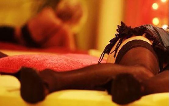 Casa d’appuntamenti chiusa dai Carabinieri su “soffiata” dei vicini