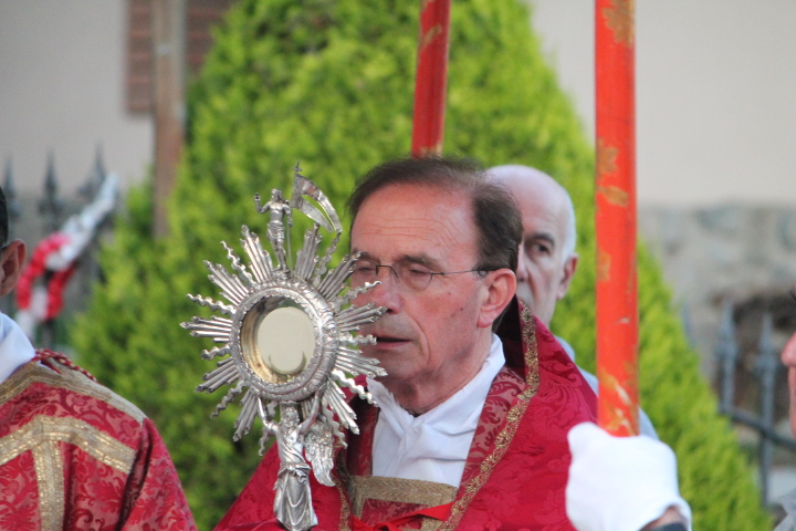 Valsassina sotto choc per la morte di don Graziano
