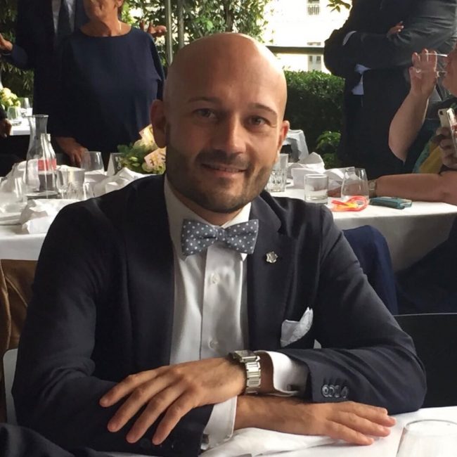Un presidente con la pochette: chi è Fabio Ferla, il cavaliere in corsa per la Provincia di Bergamo