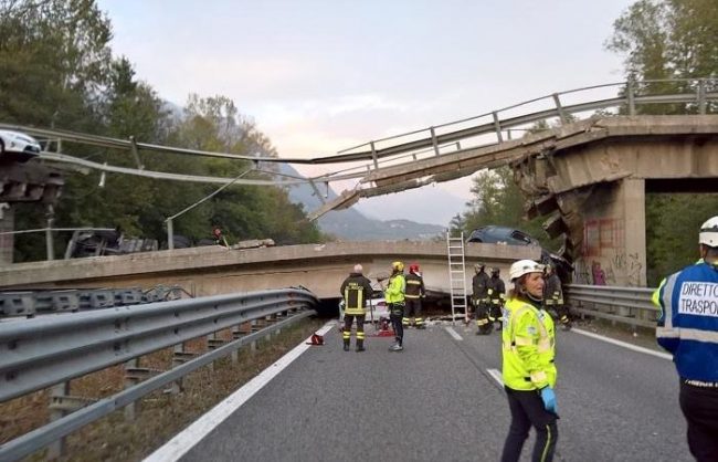 Ponte di Annone, ritardi anche per colpa… di una gru